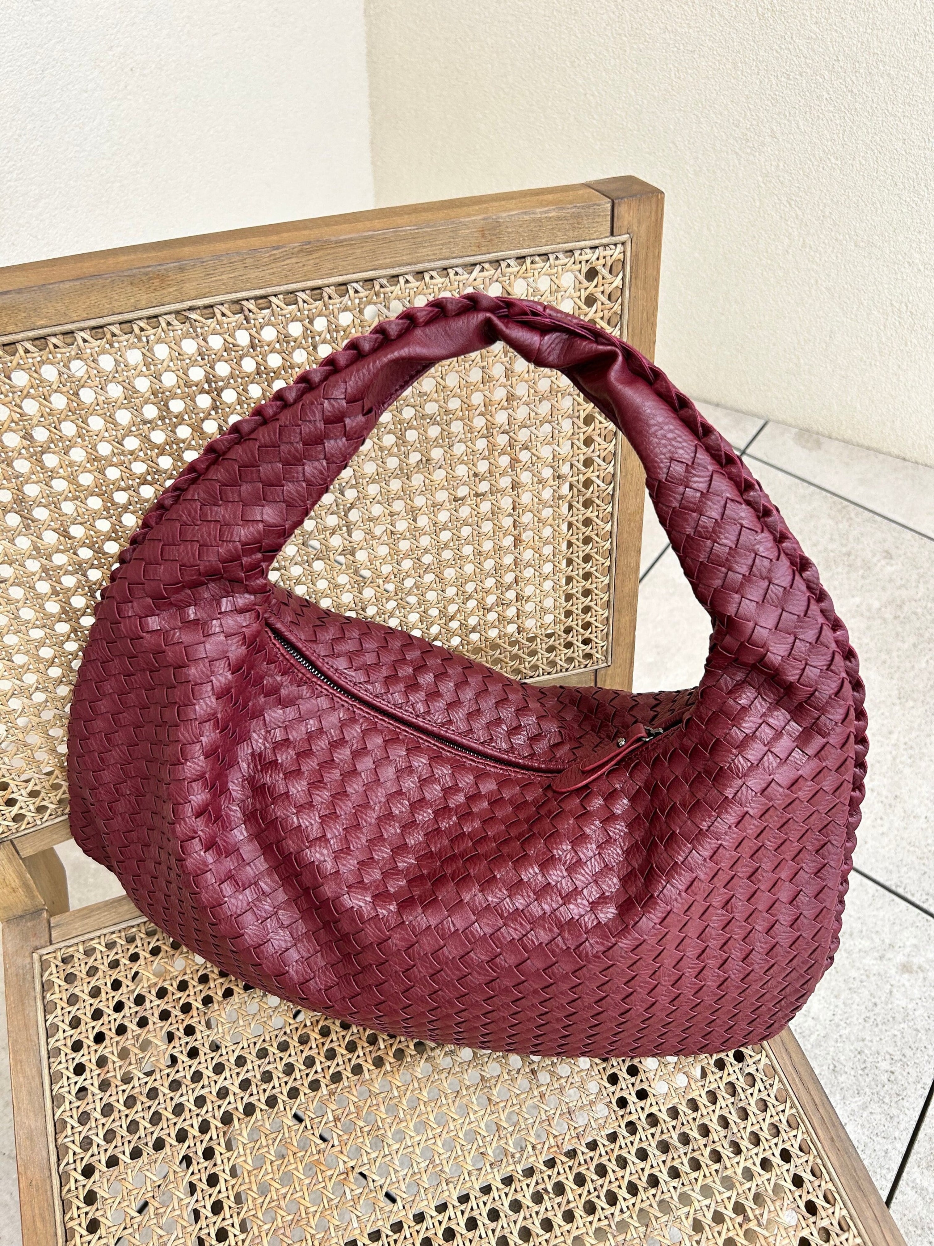 Quirine | Hobo Bag with Intricate Woven Leather Design
