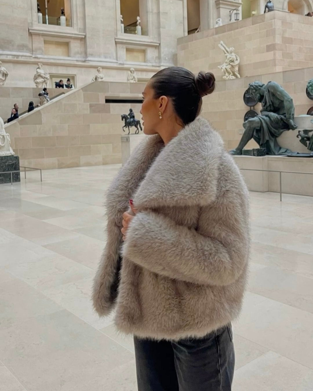 Yara | Faux Fur Coat with Wide Lapel Collar