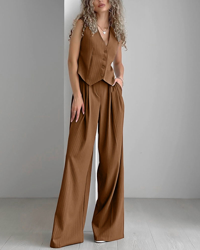 Dea | Women's Pinstripe Suit Set