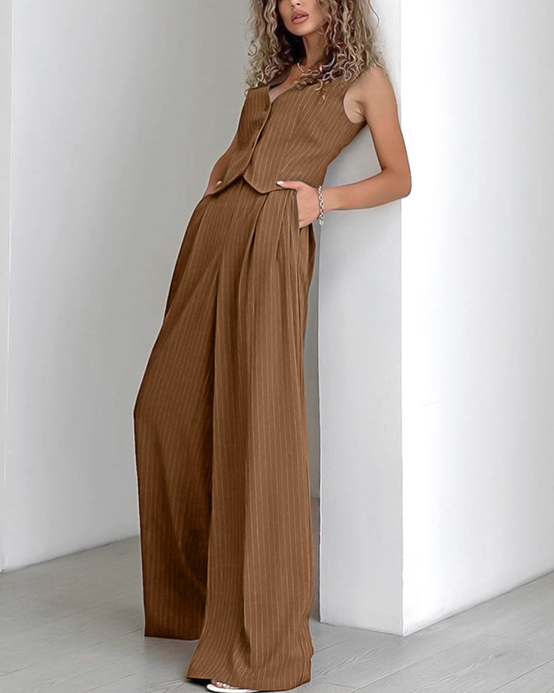 Dea | Women's Pinstripe Suit Set
