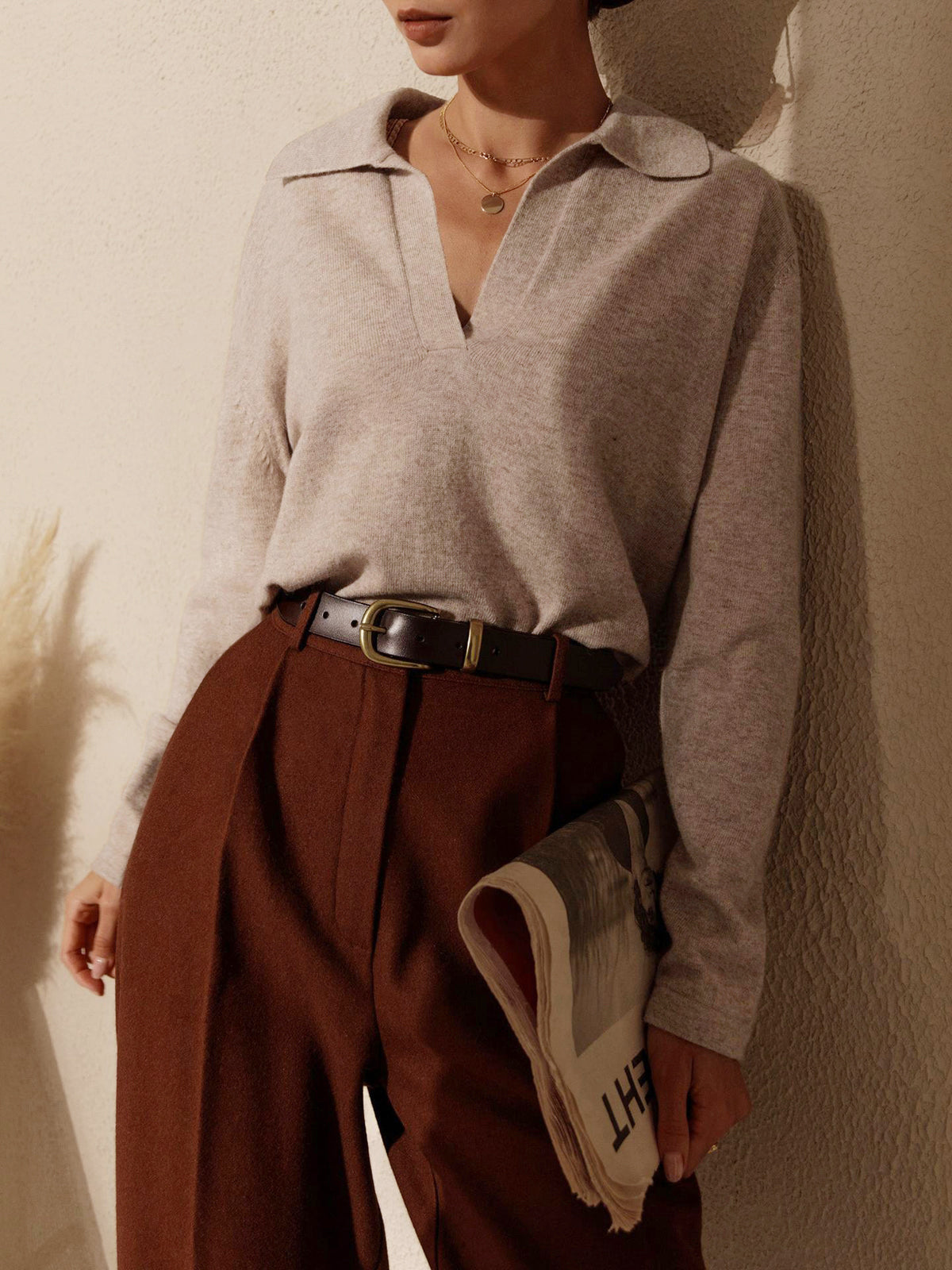 Leonore | Sweater Collared V-neck