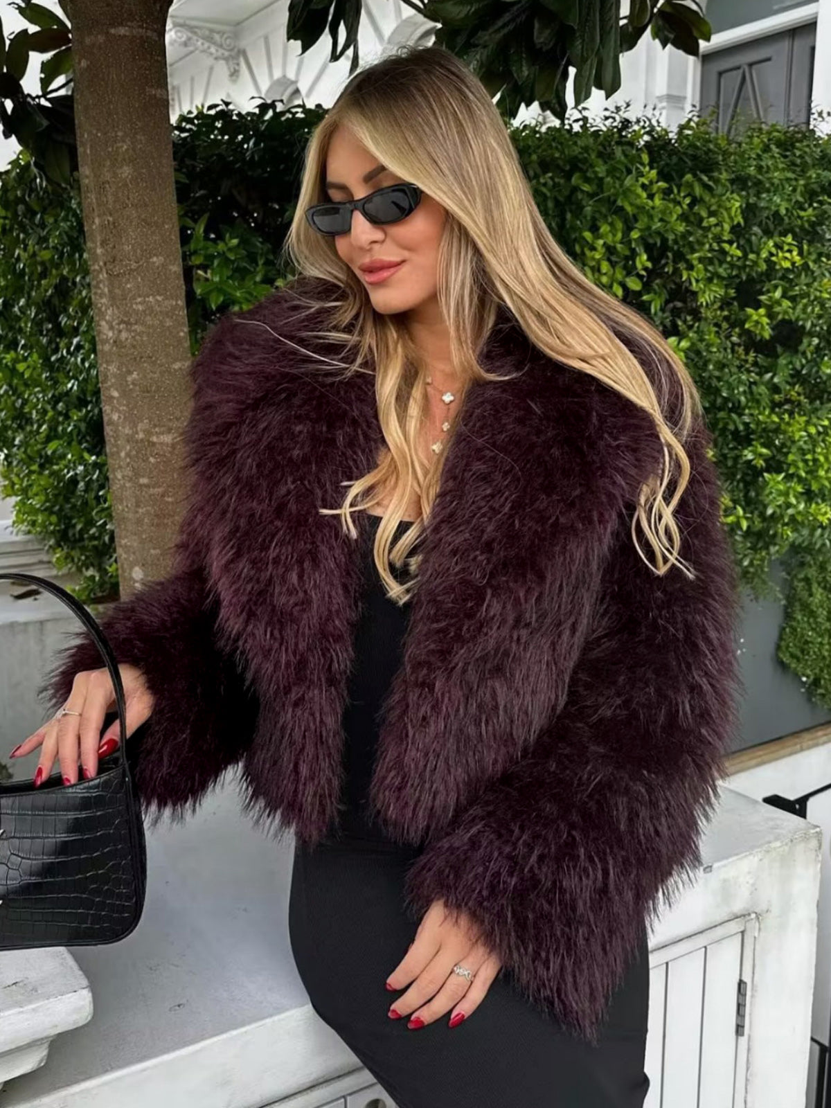 Tonisha | Coat Faux Fur Burgundy