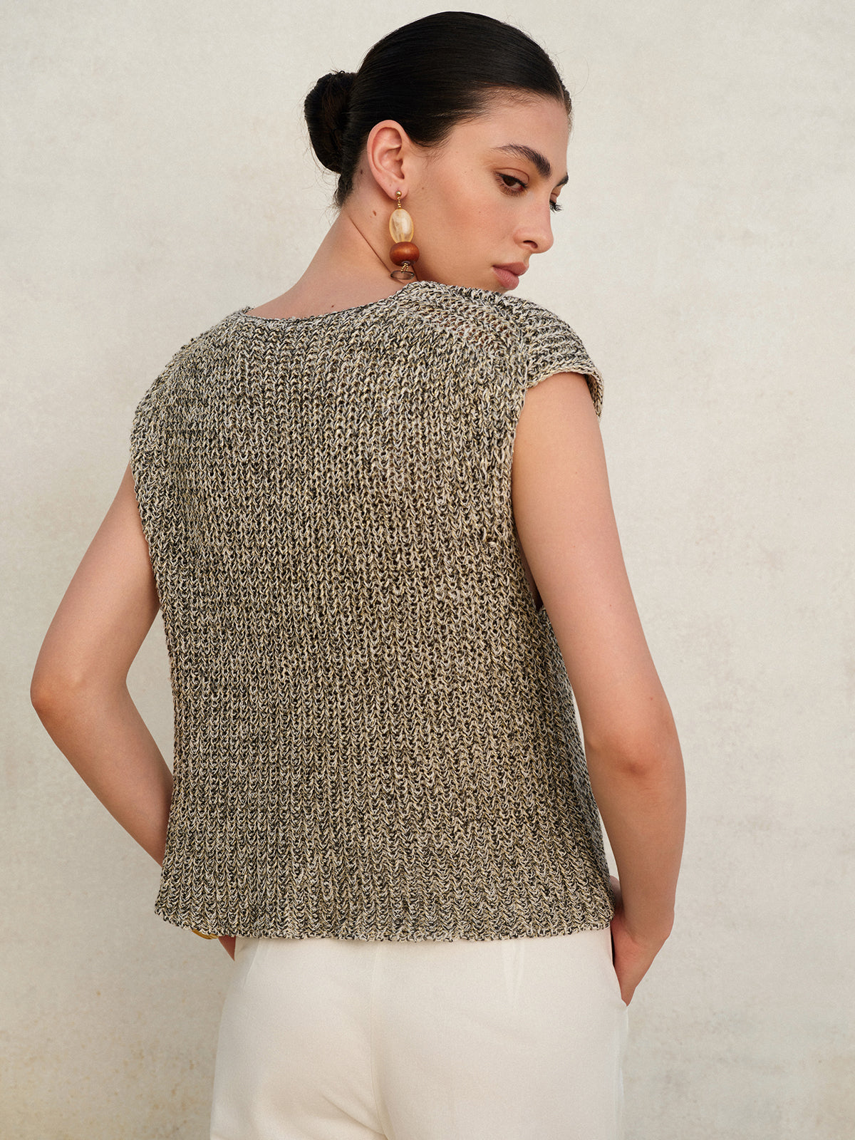 Muriel | Knitted Sleeveless Vest Gray