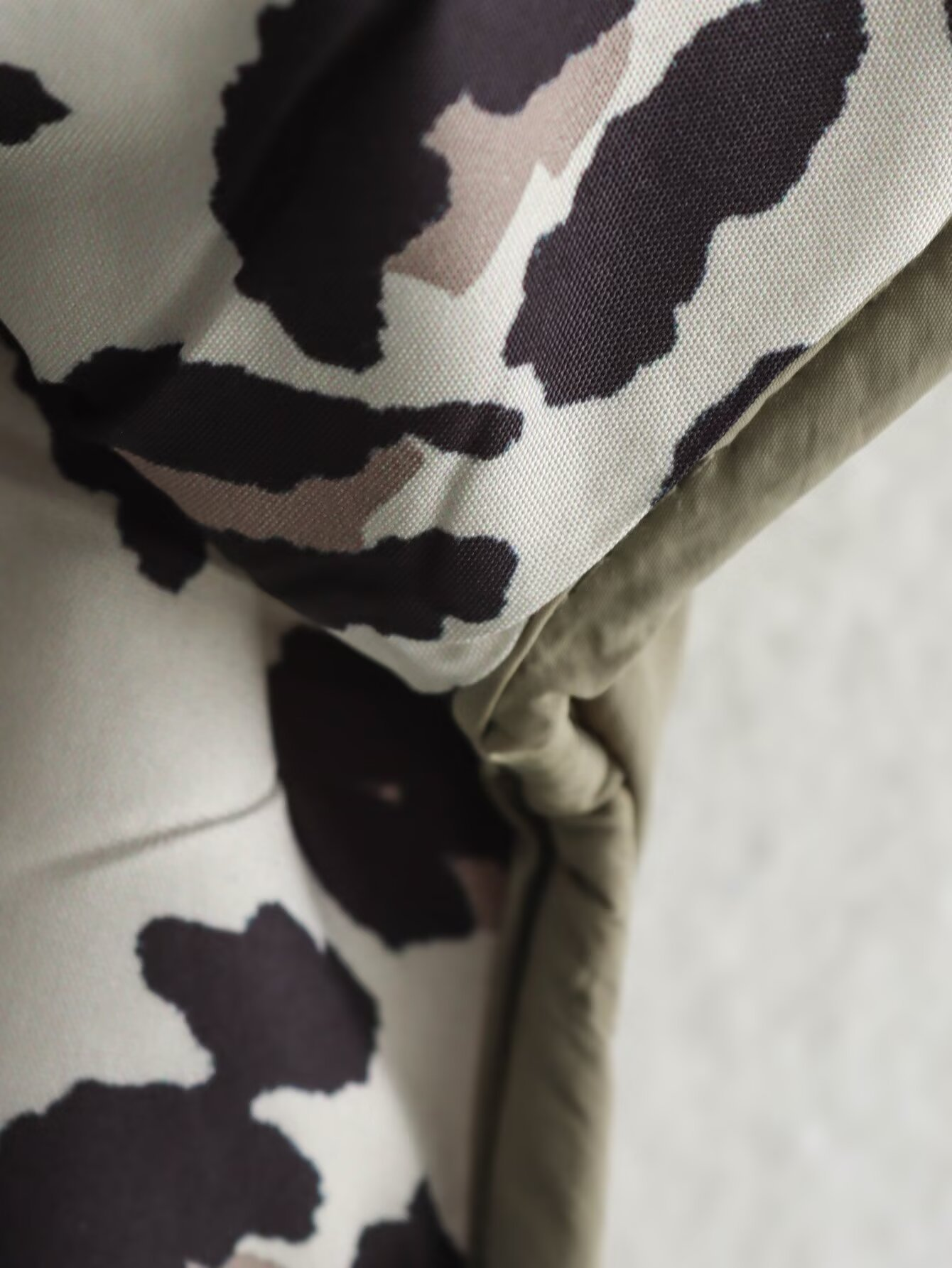 Fleur | Padded Jacket with Leopard Print Cuffs