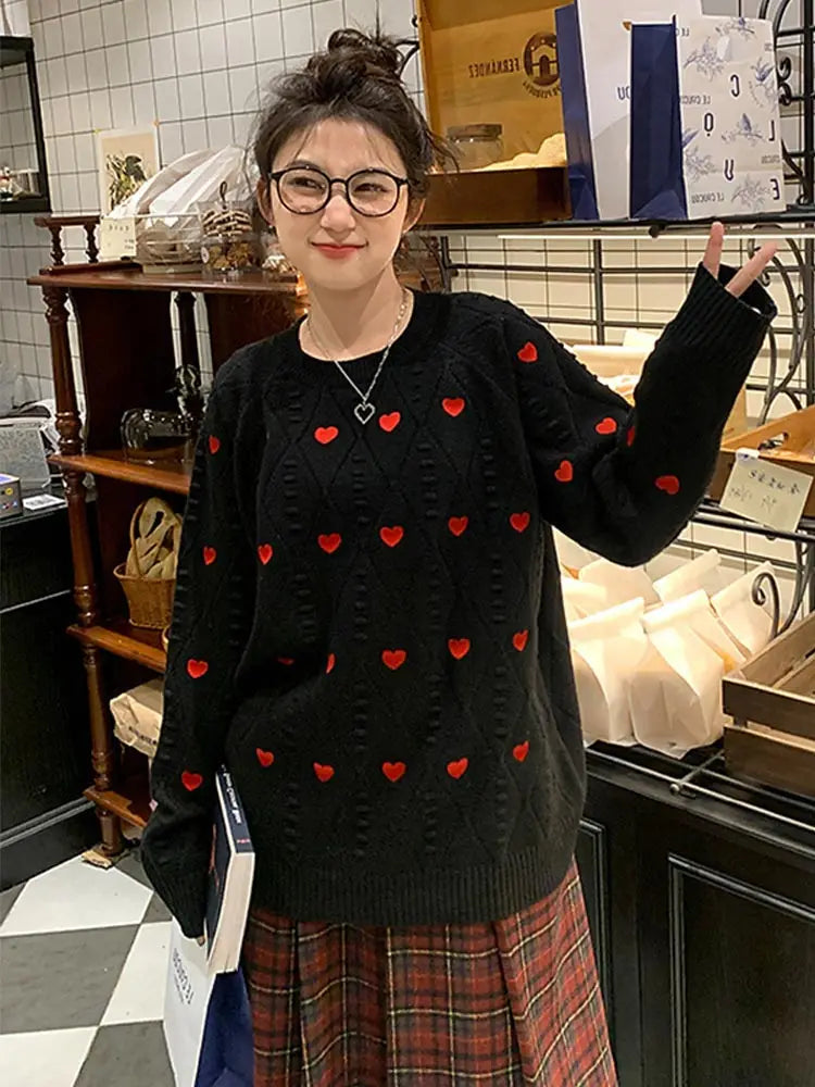 Natisha | Sweater with Heart Detail
