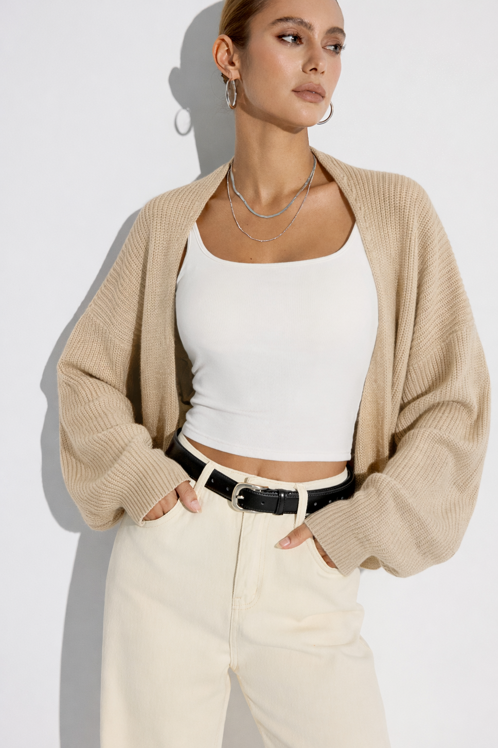 Bella | Cardigan Cropped length with wide sleeves