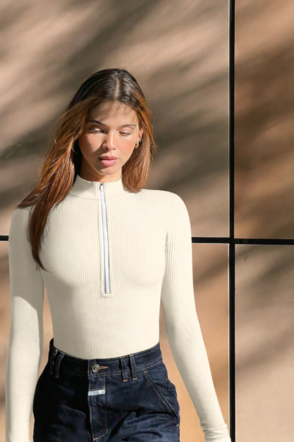 Keily | Bodysuit with Zipper V-Neck
