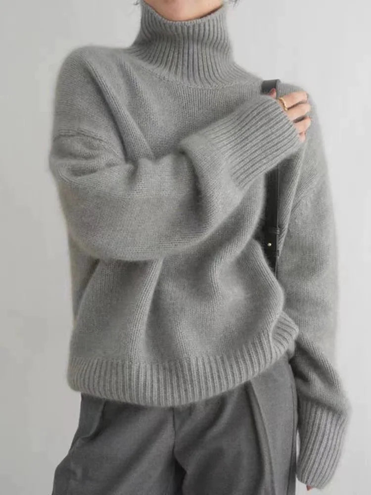 Isla | Turtleneck Sweater with Oversized Fit