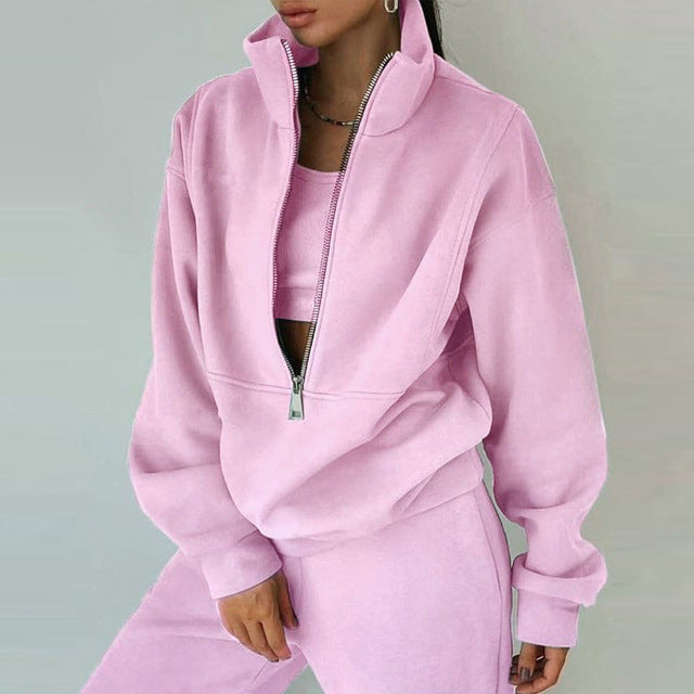 Rashida | Tracksuit Half-zip mock neck design
