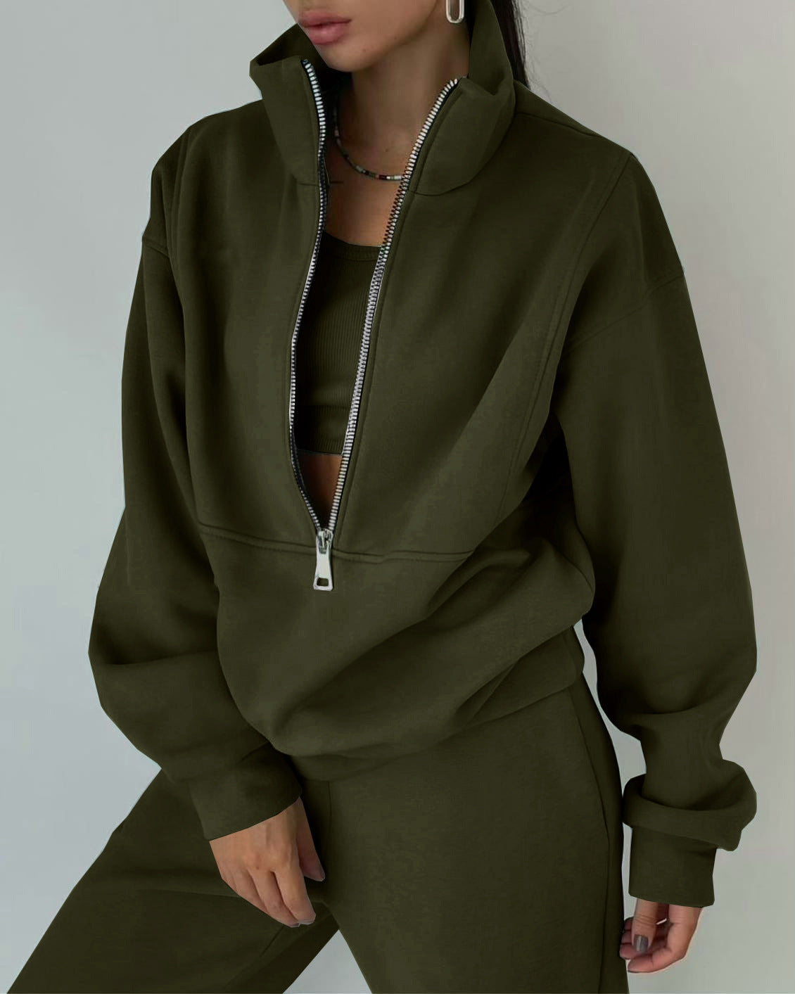 Rashida | Tracksuit Half-zip mock neck design