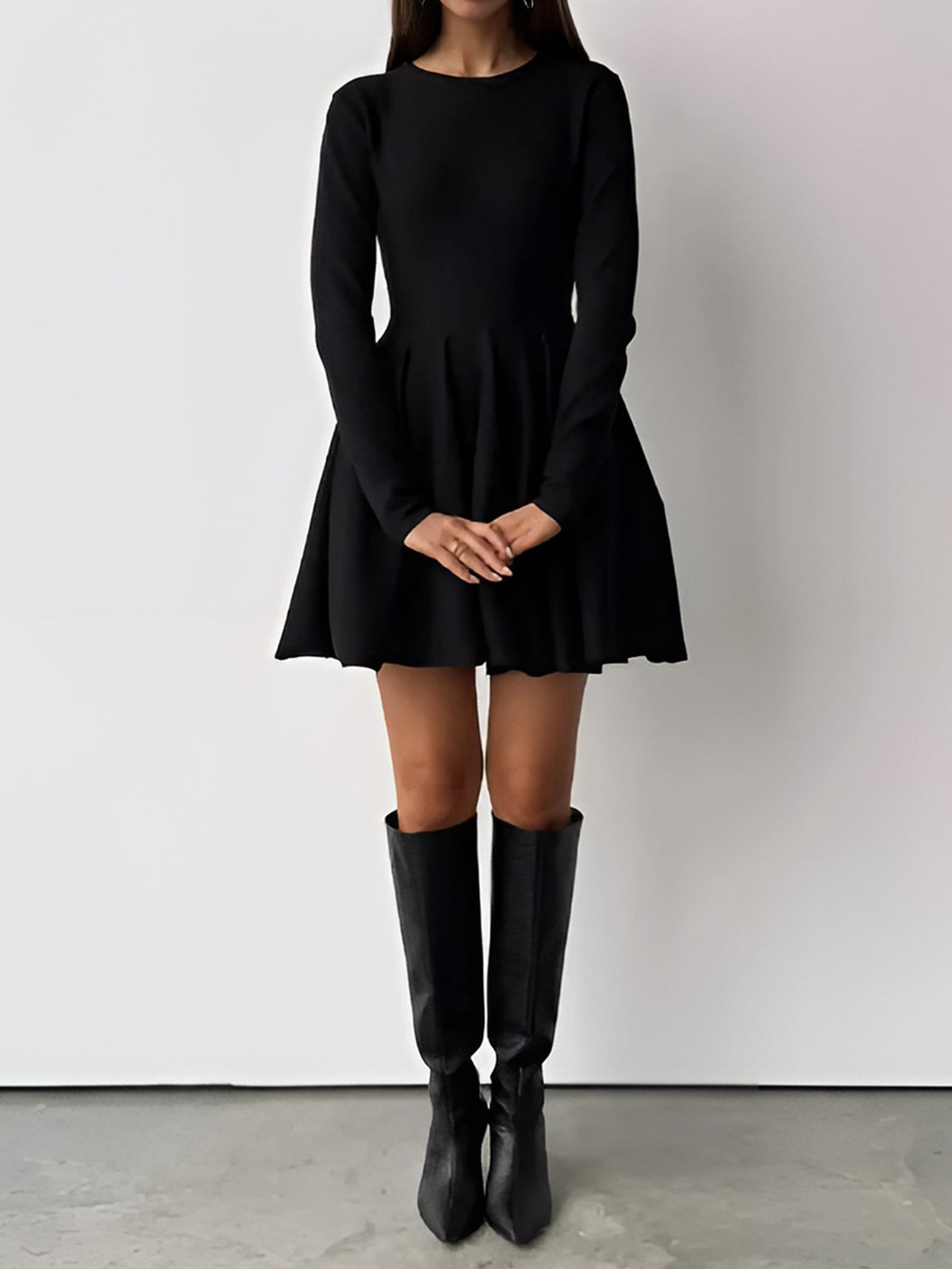 Jannette | Dress with a Fit-and-Flare Silhouette