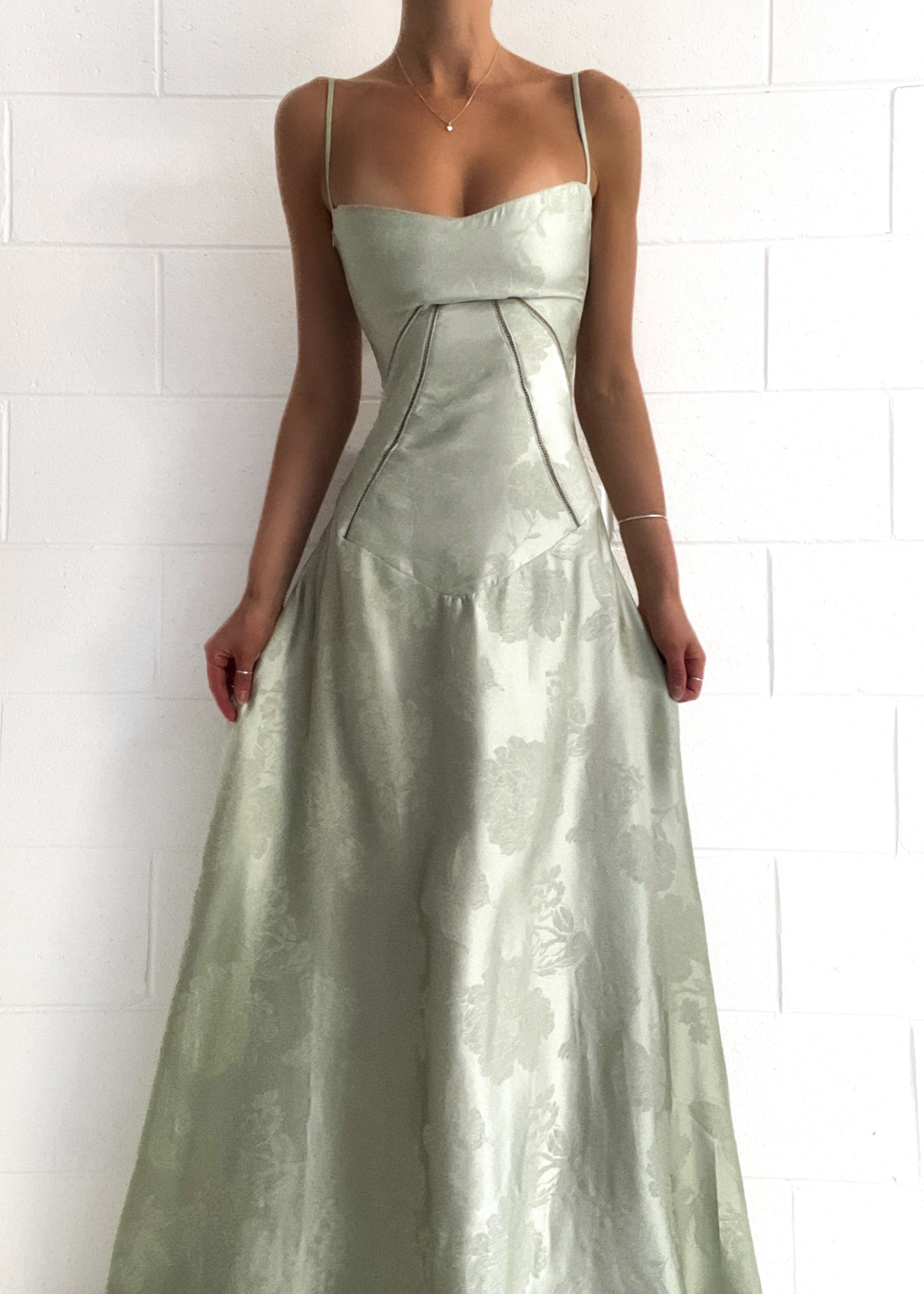 Nayla | Dress Elegant Floral Print Pistachio
