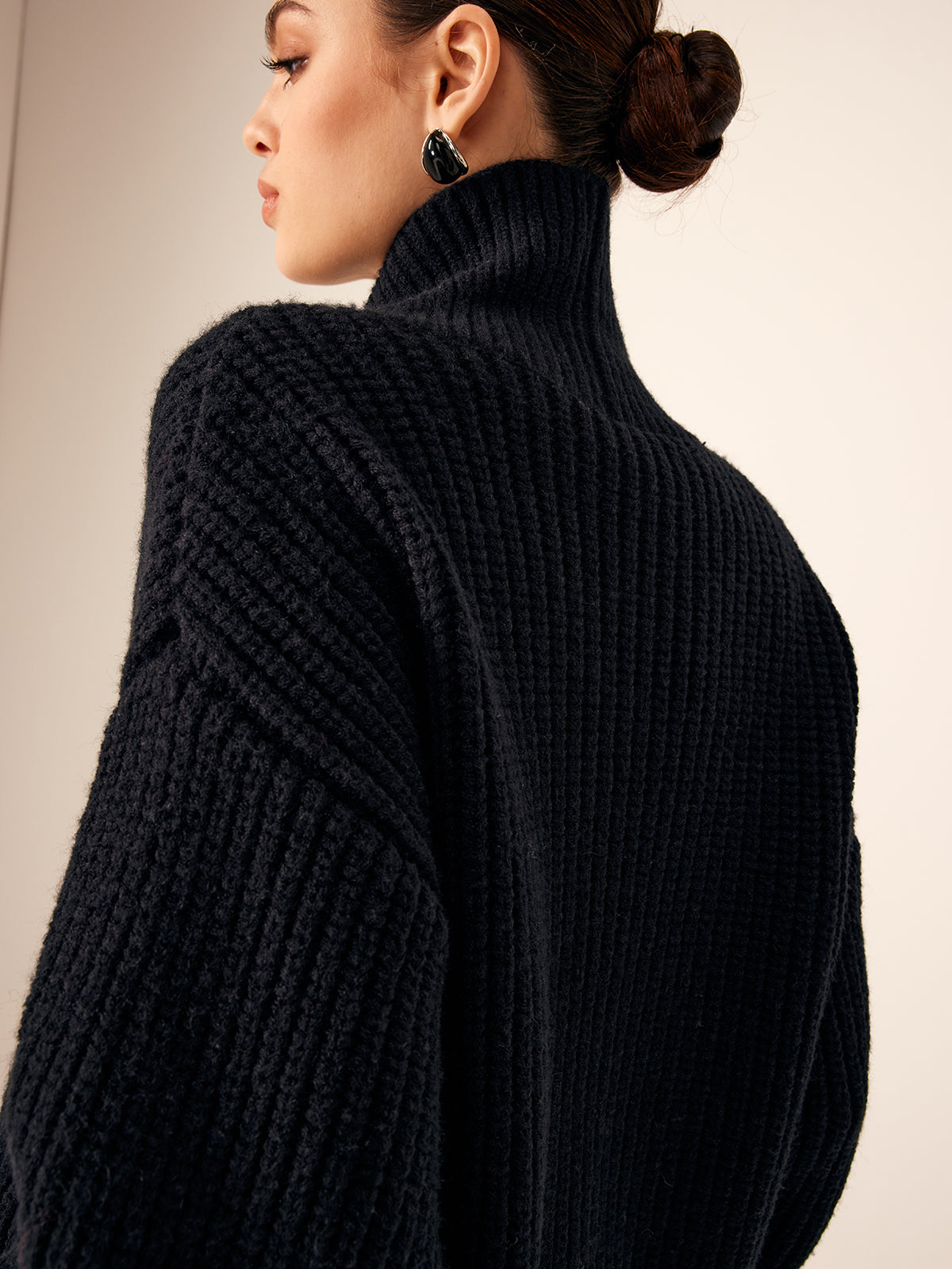 Zandra | Cardigan with Chunky Knit and High Neck