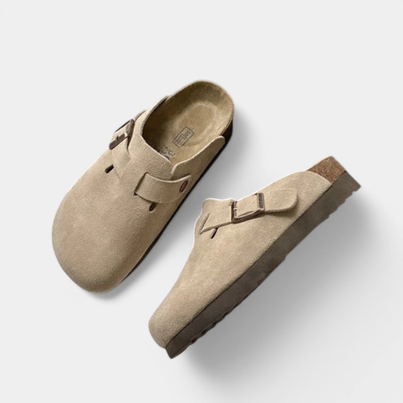 Hollie | Clogs with Buckle & Comfort Footbed
