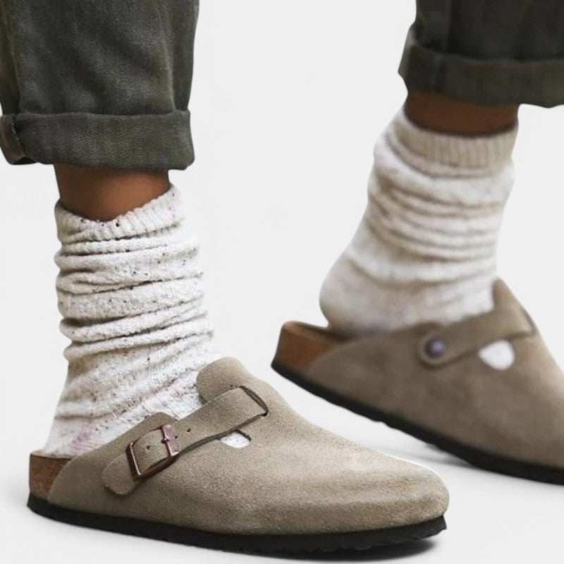Hollie | Clogs with Buckle & Comfort Footbed
