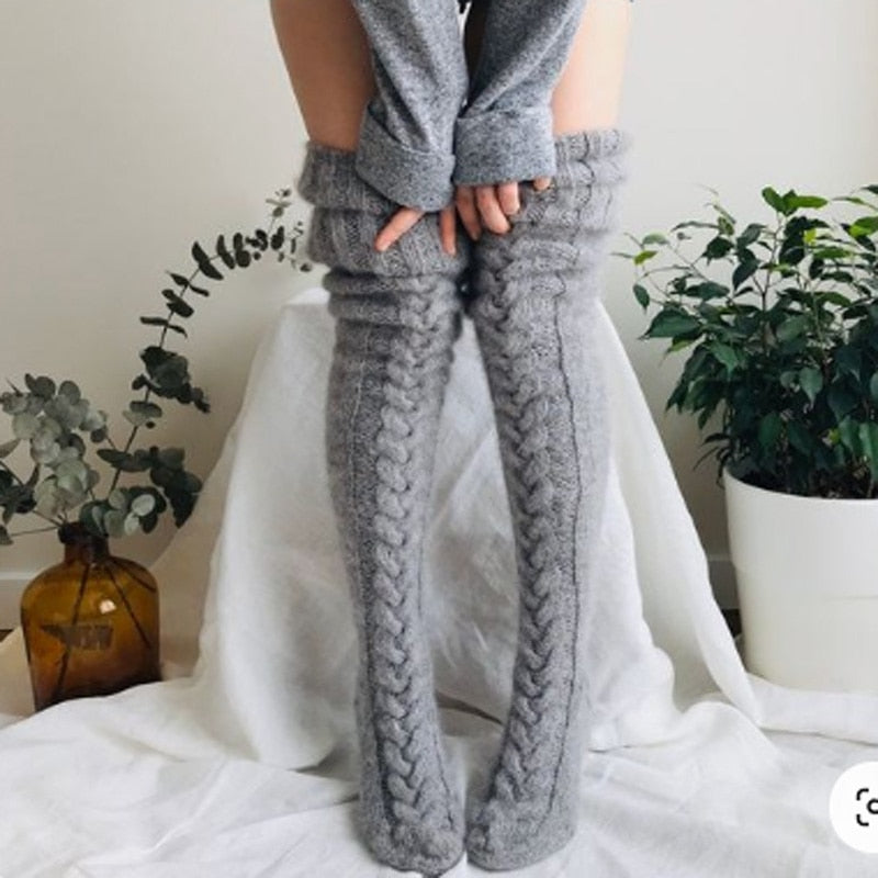 Nisha | Overknee Socks Warm Knitted