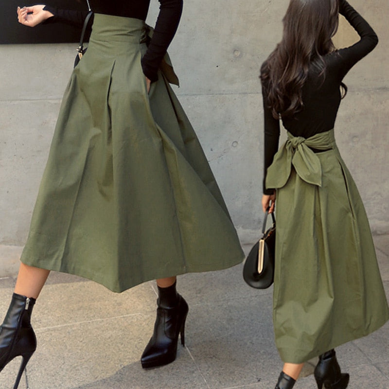 Chantel | Skirt with High Waist and Bow Detail