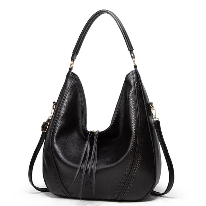 Jeniffer | Hobo Bag Stylish Details