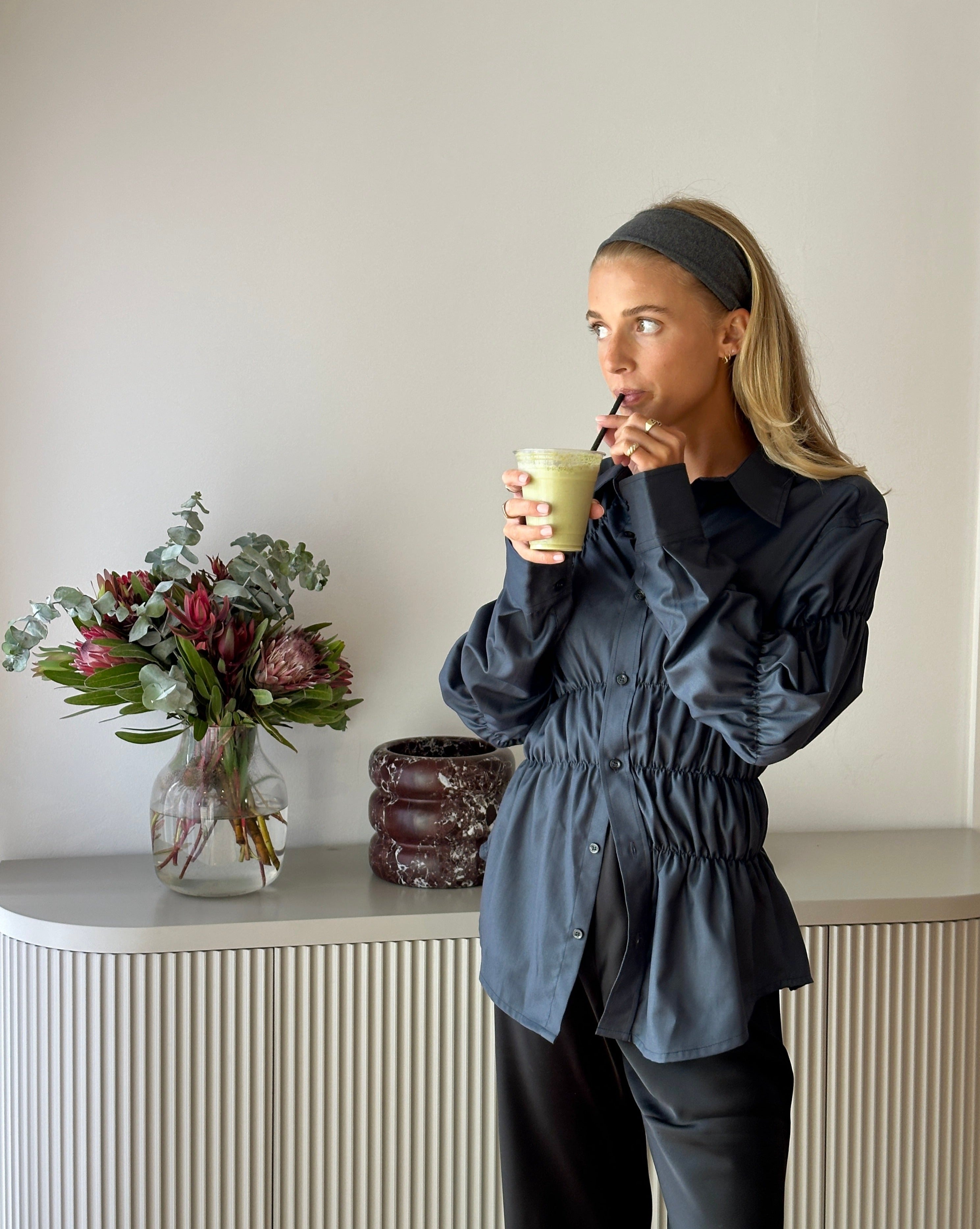 Gabriel | Blouse with Ruffles and Puff Sleeves