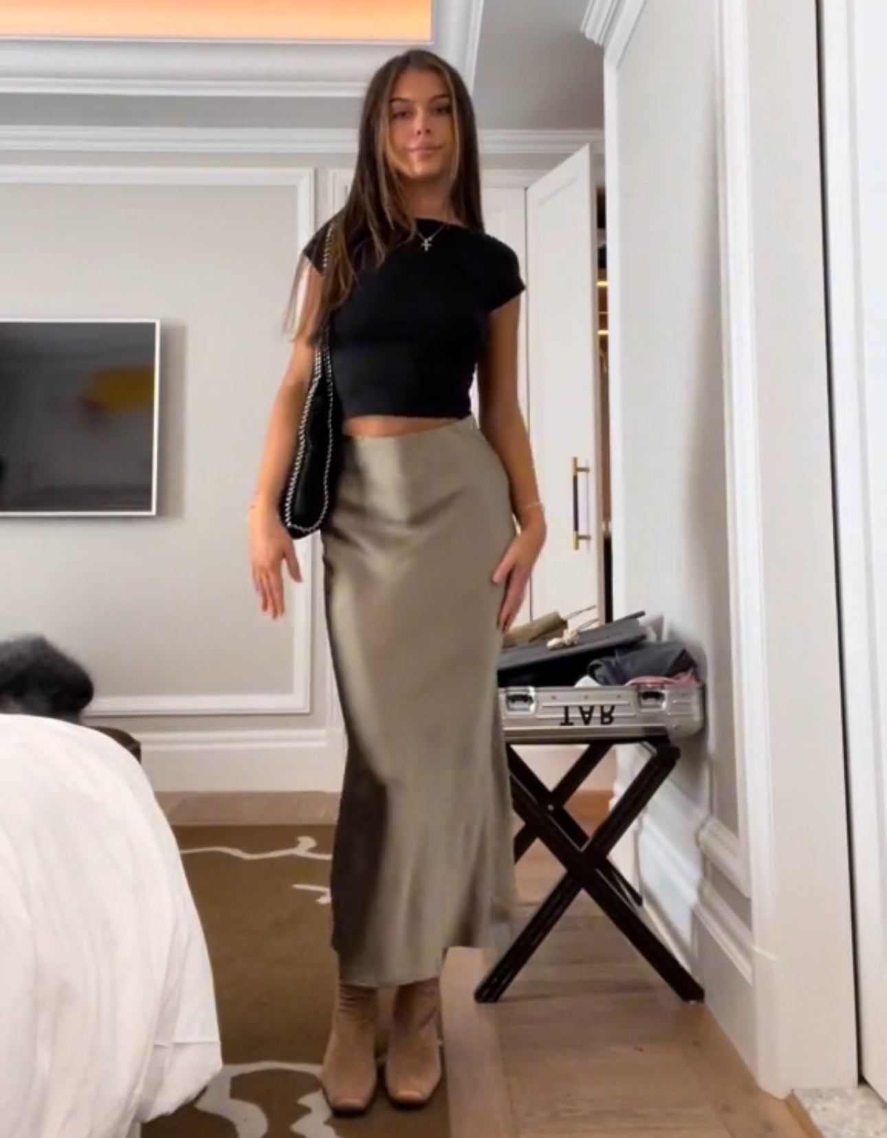 Xara | Flowing Skirt with Satin Sheen