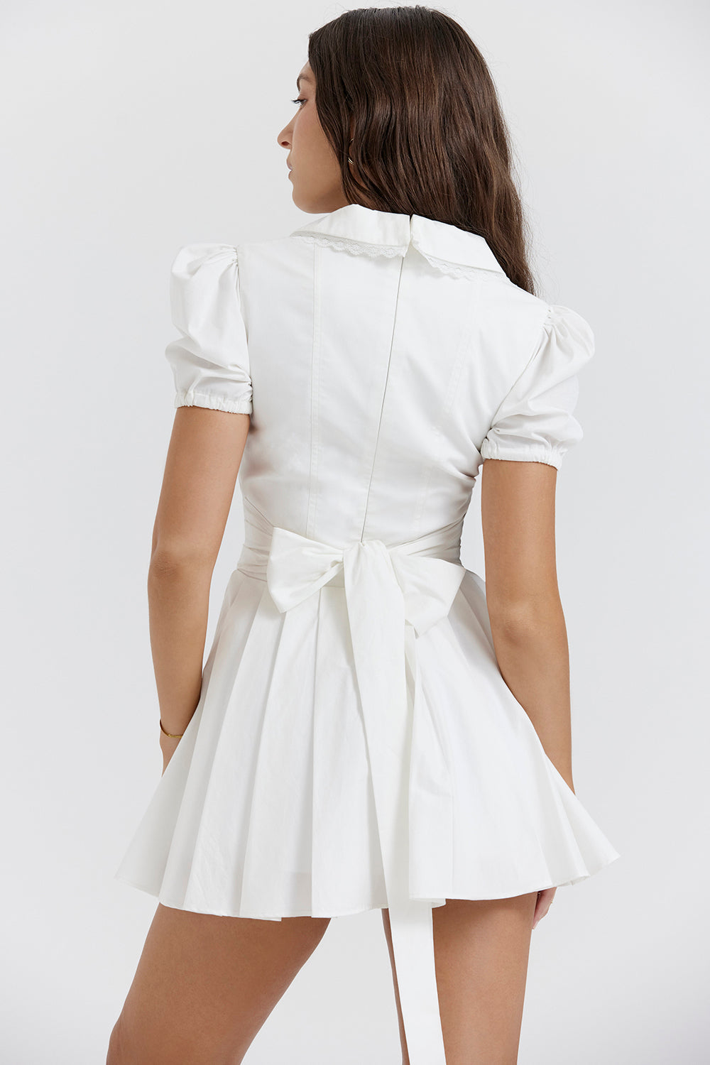Bette | Mini Dress with V-Neck and Pleated Skirt White