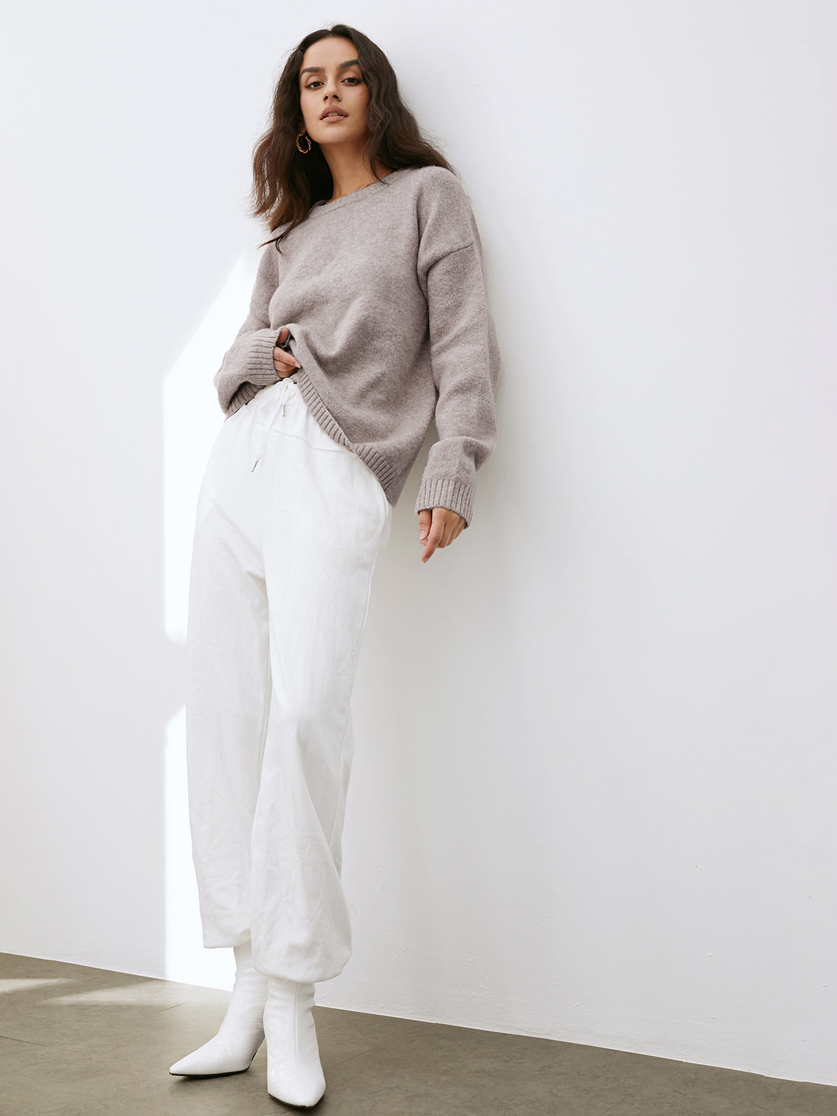 Carla | Women's Sweater Taupe Relaxed Fit