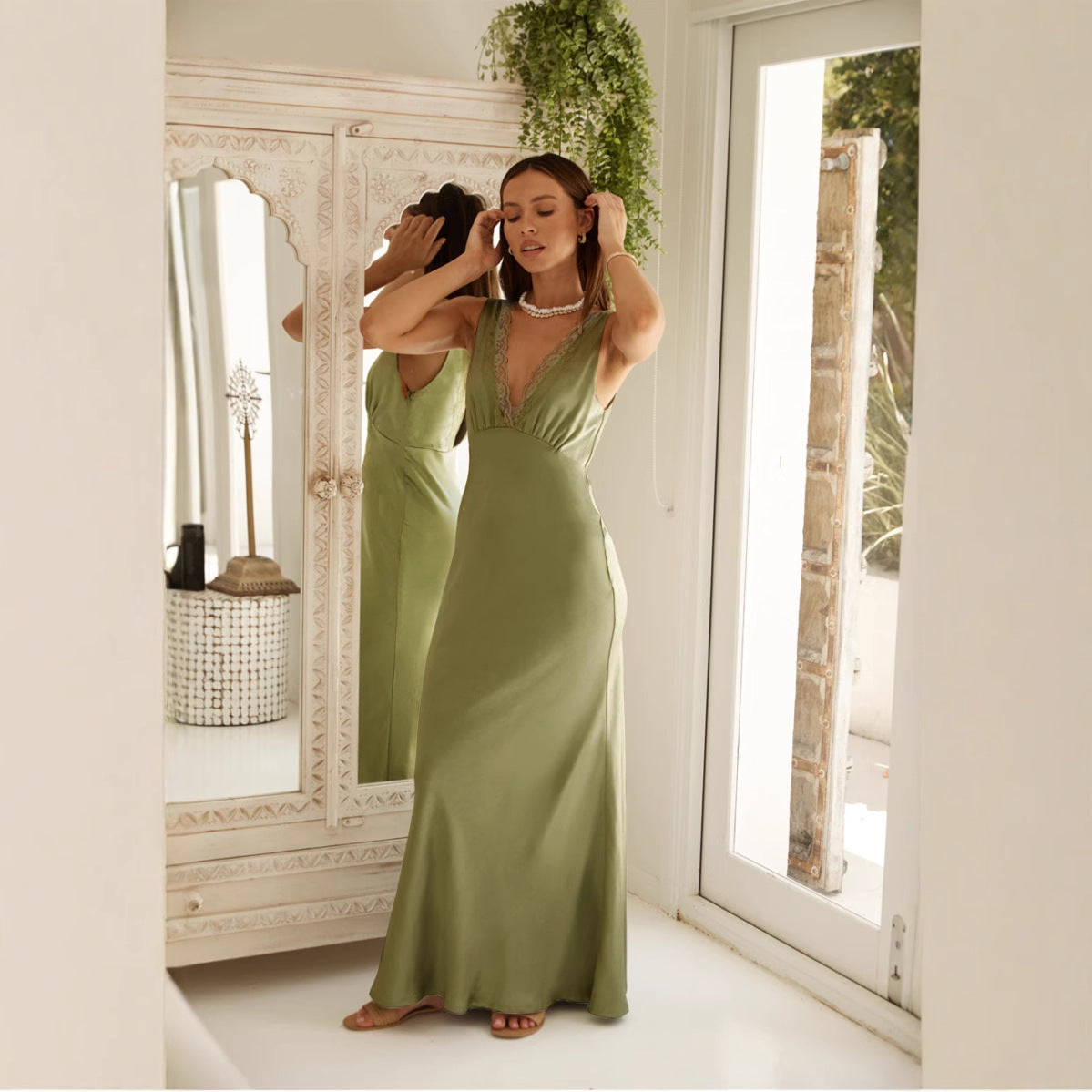 Ammie | Maxi Dress Elegant Lace V-neck