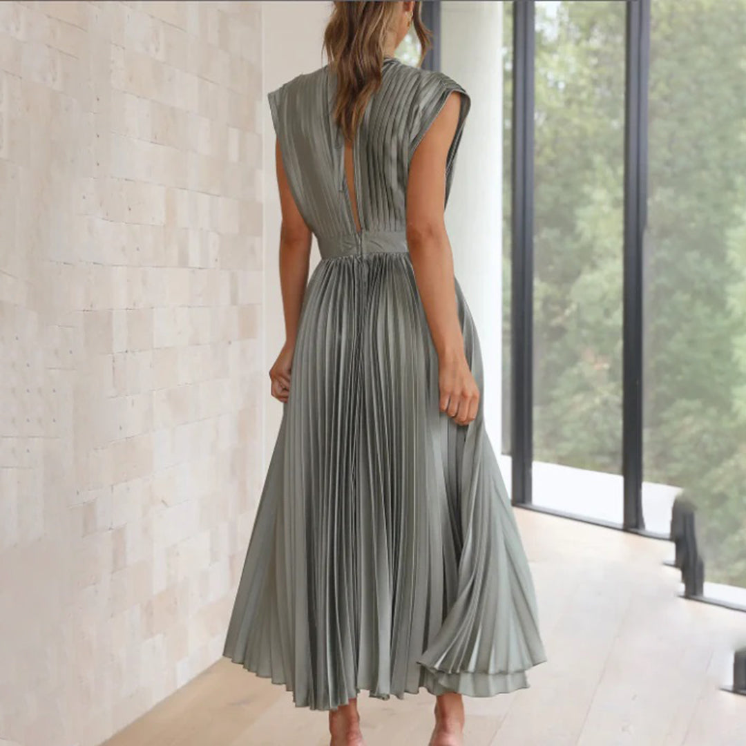 Alexis – Flattering, Comfortable & Tummy-Friendly Dress 
