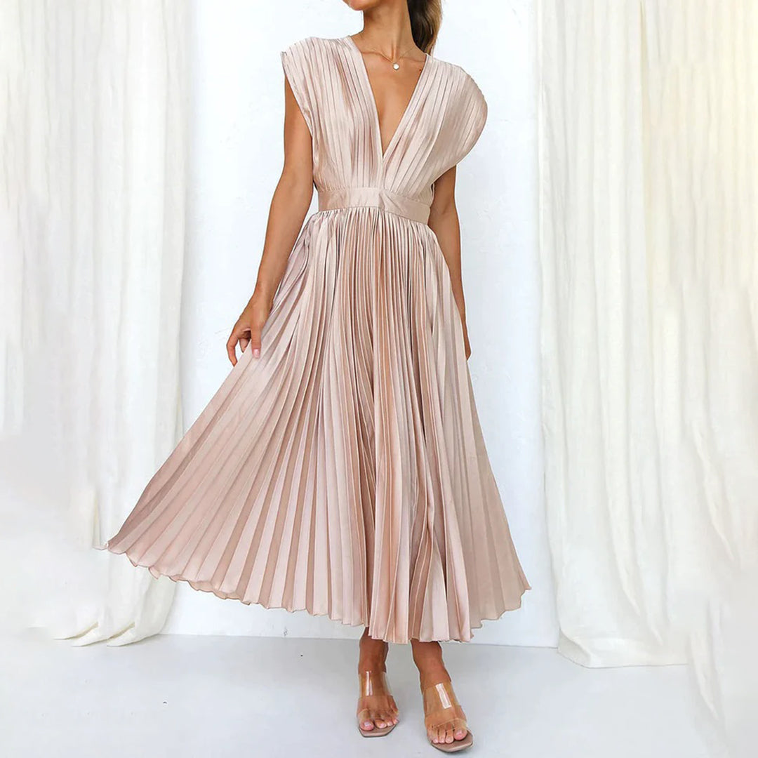 Alexis – Flattering, Comfortable & Tummy-Friendly Dress 