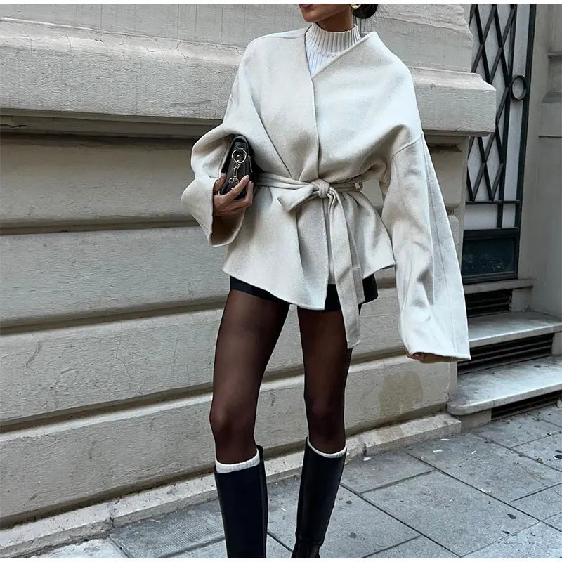 Lois | Jacket with tie belt