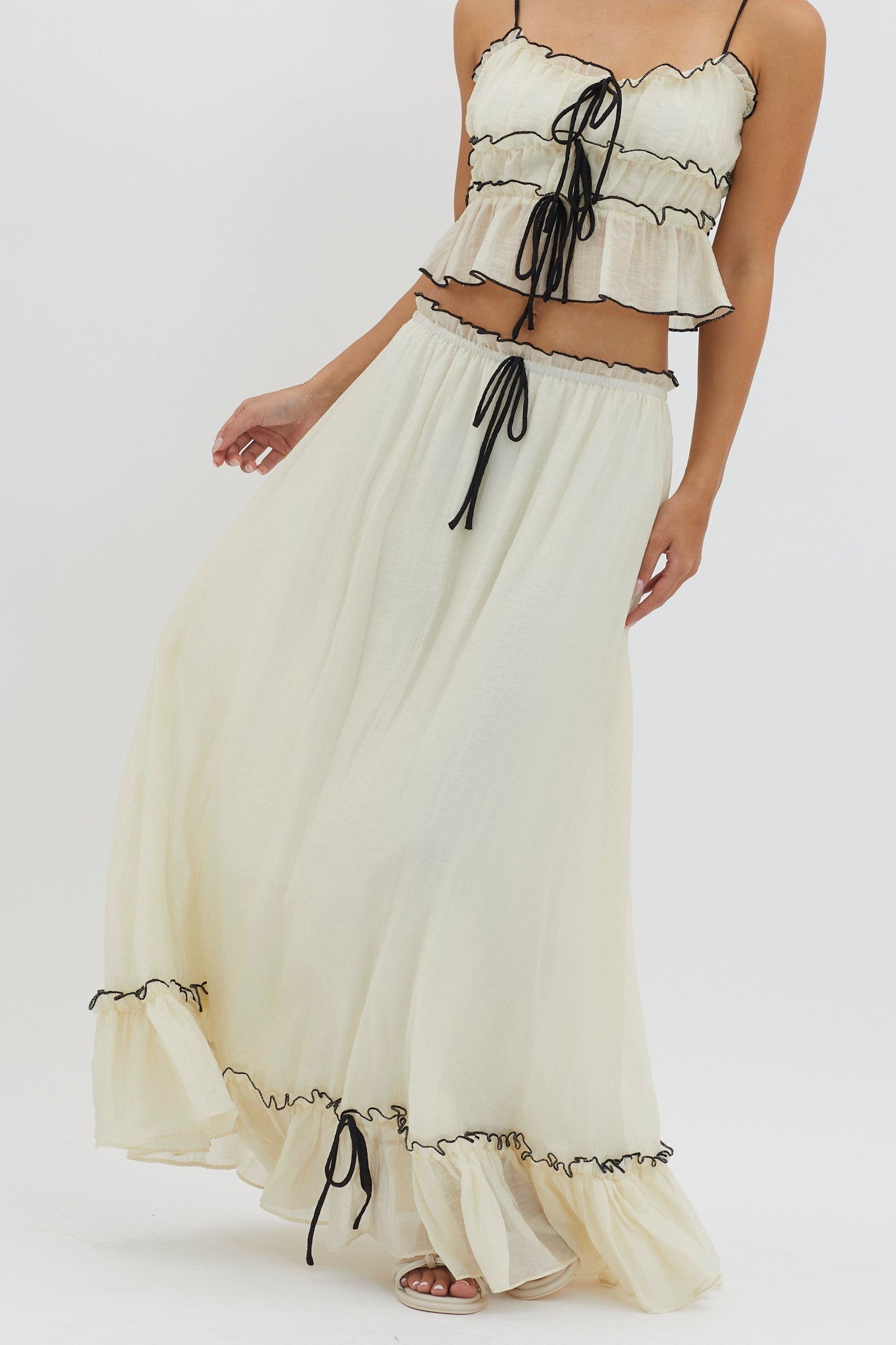 Roxy | Two-Piece Summer Set with Ruffles