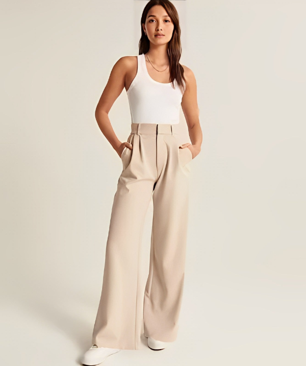 Ethelene | High-waisted pleated trousers