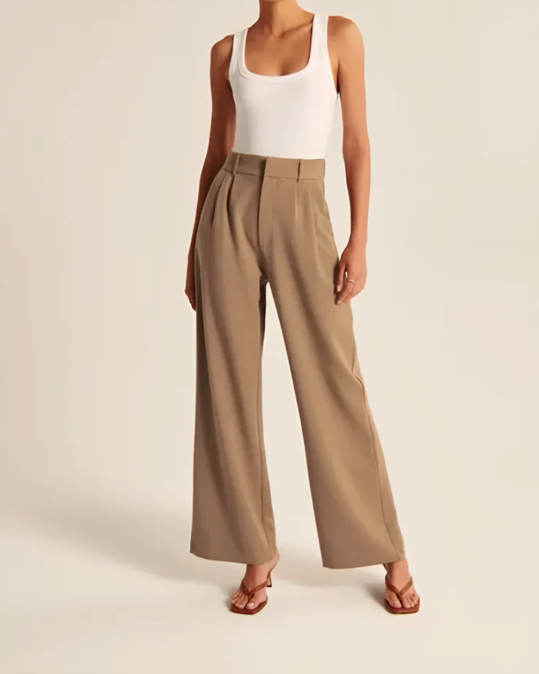 Ethelene | High-waisted pleated trousers