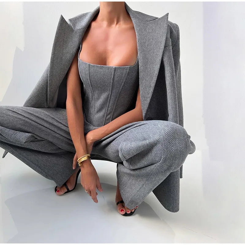 Pat | Suit set with corset top, blazer and trousers