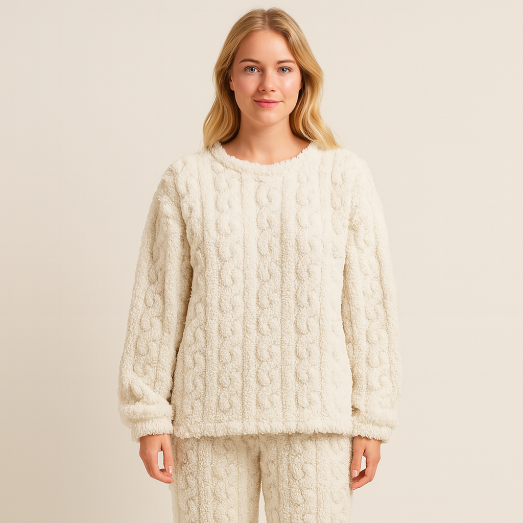 Lena | Textured Cable Knit Pyjama Set