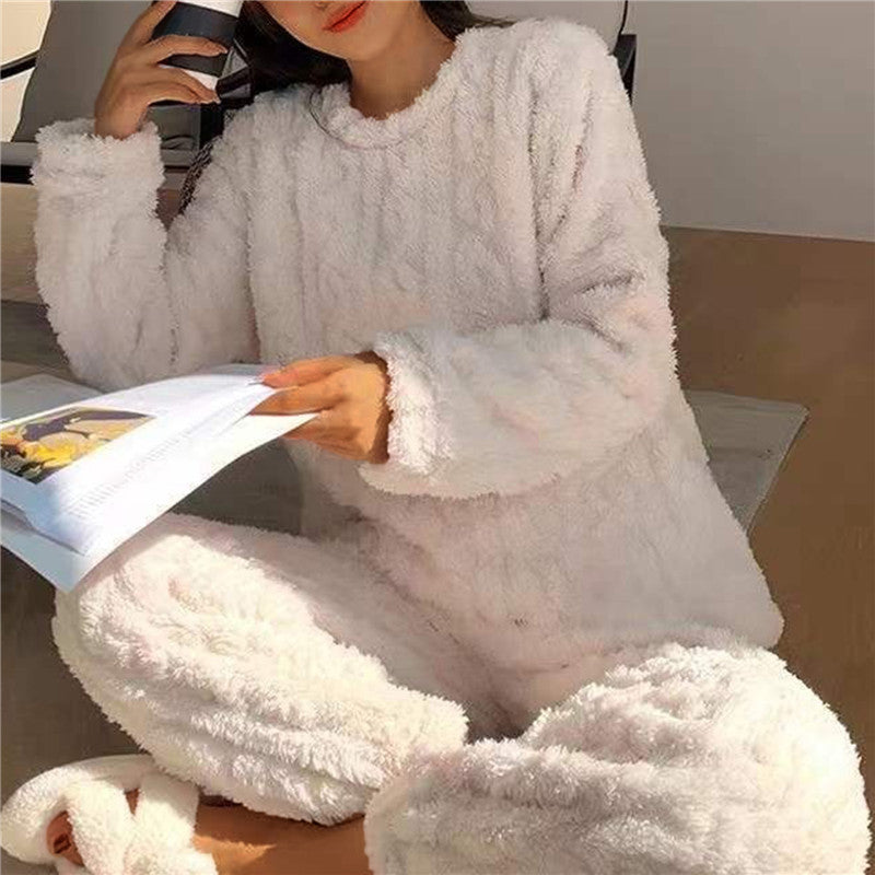 Lena | Textured Cable Knit Pyjama Set