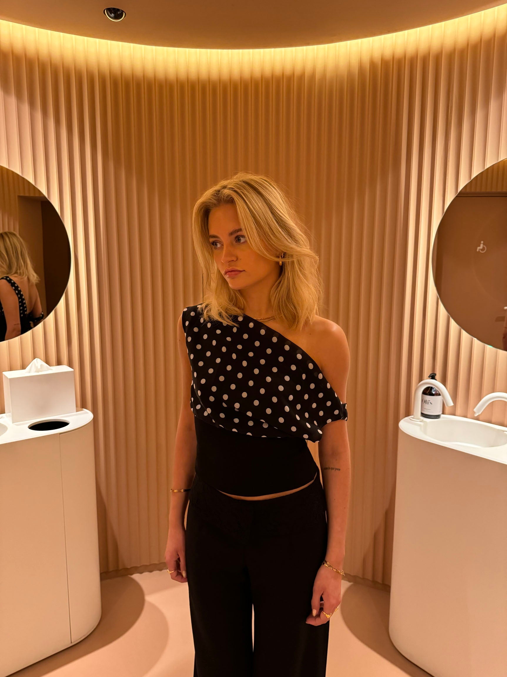 Zola | Top with Asymmetrical Polka Dot Sleeve
