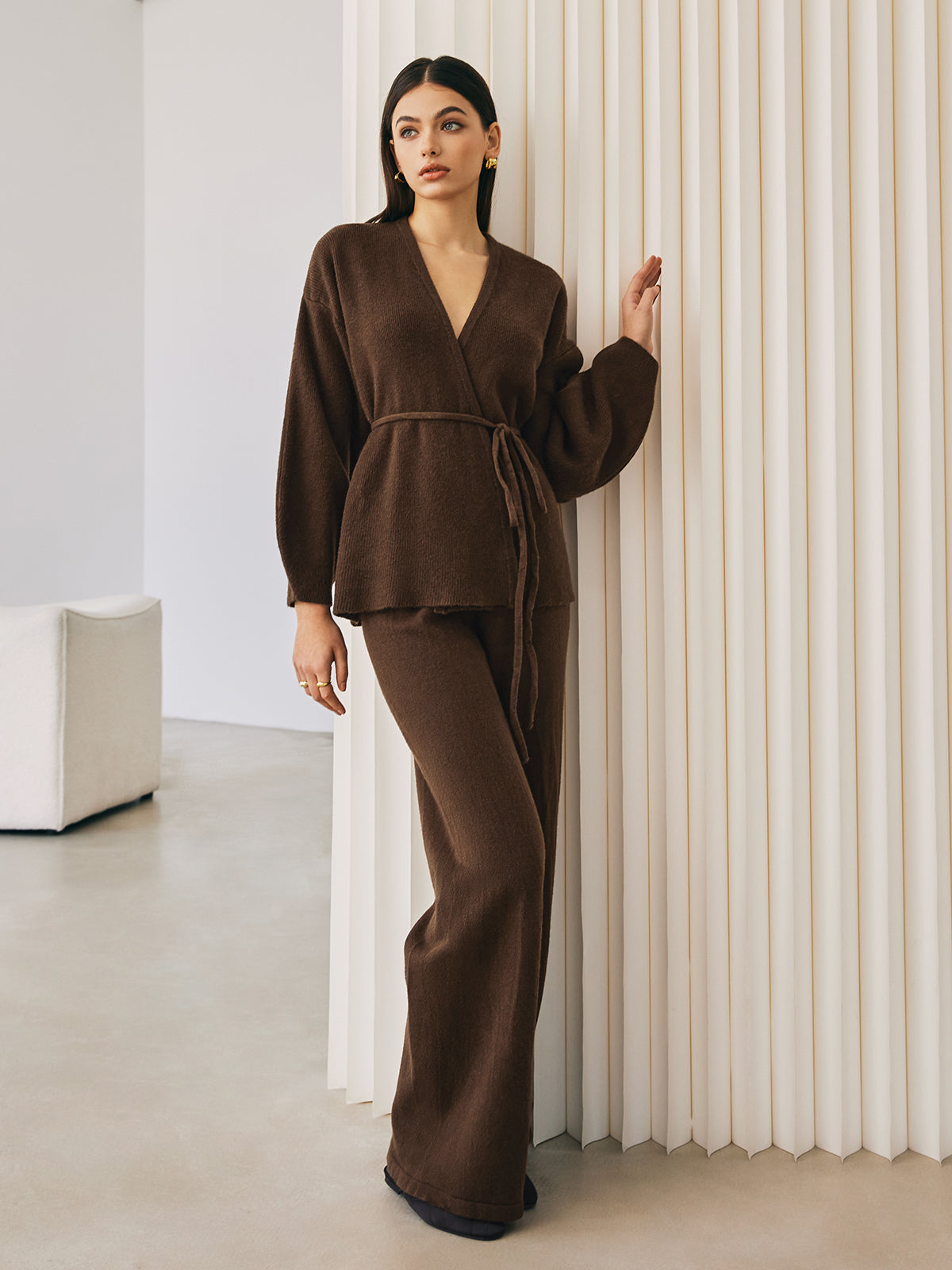 Regan | Knitted Set Dark Brown with Wrap Top