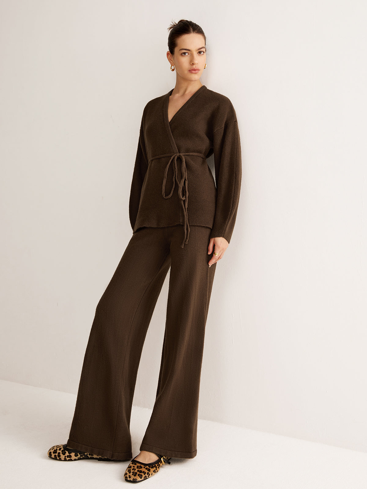 Regan | Knitted Set Dark Brown with Wrap Top