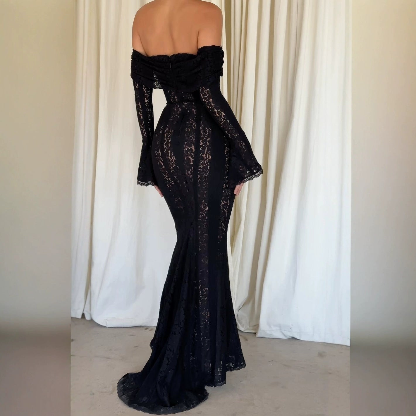 Terri | Off-the-Shoulder Lace Dress