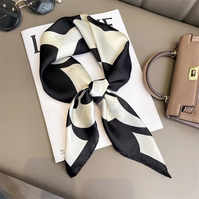 Shonda | Scarf Abstract Pattern