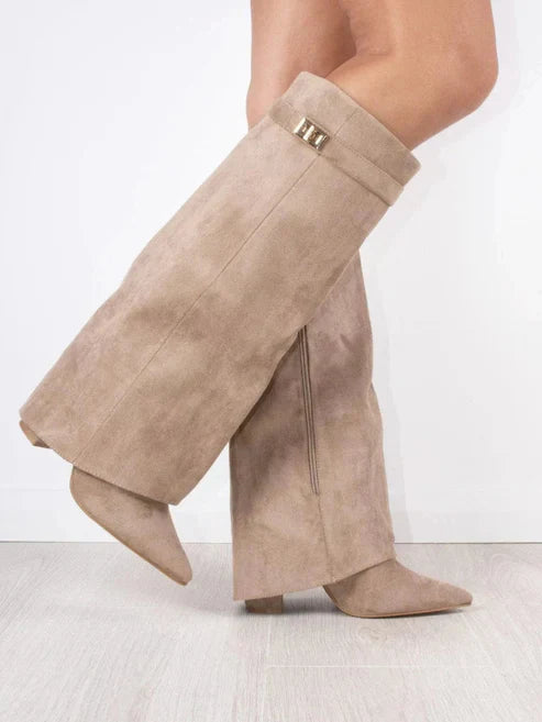 Makala | Boots with Gold Buckle
