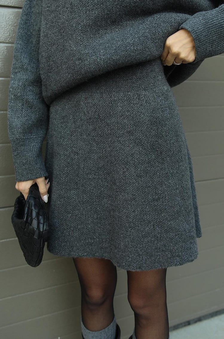Trisha | Knitted Set with Oversized Sweater & Skirt