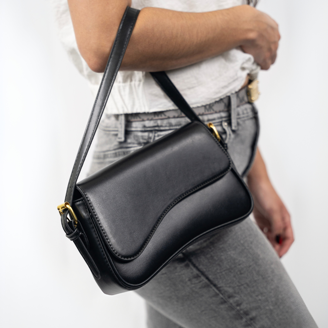 Loren | Shoulder Bag with Cherry Charm