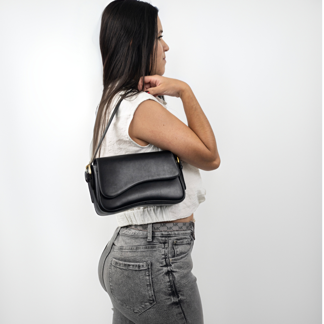 Loren | Shoulder Bag with Cherry Charm