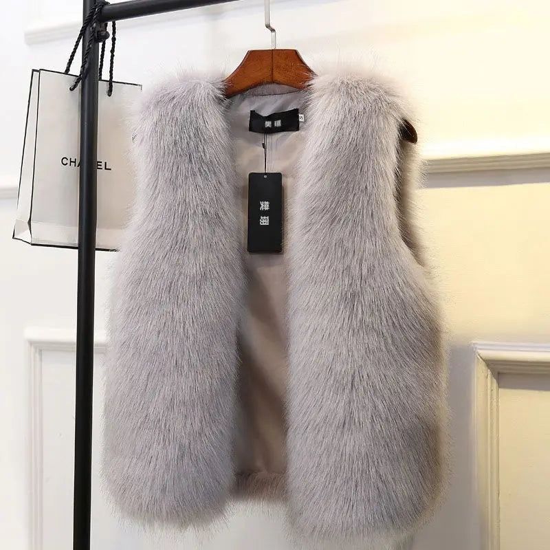 Addison | Luxury Faux Fur Vest for Women: Instant Glamour and Warmth