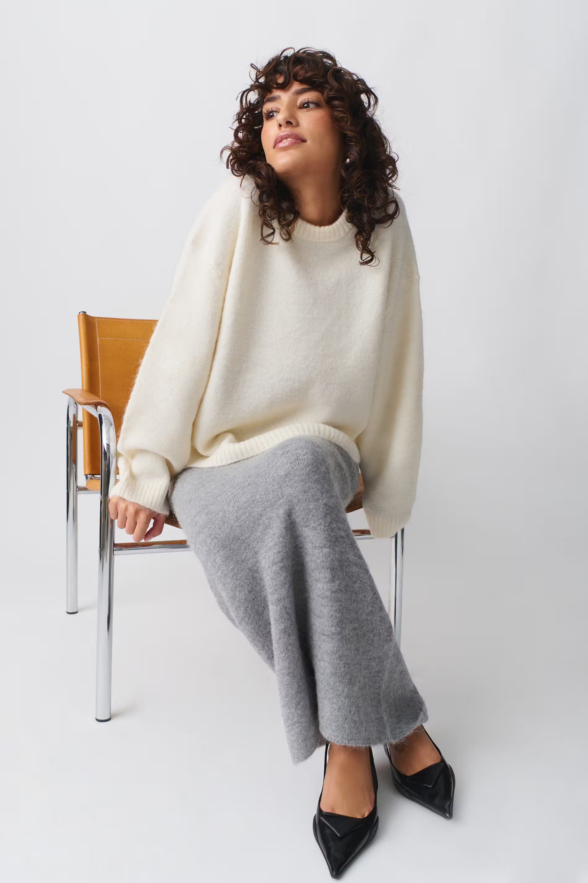 Nienke | Sweater with Ribbed Crewneck
