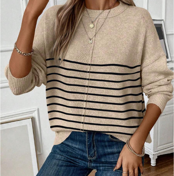 Gail | Women's Sweater with Seam Detail