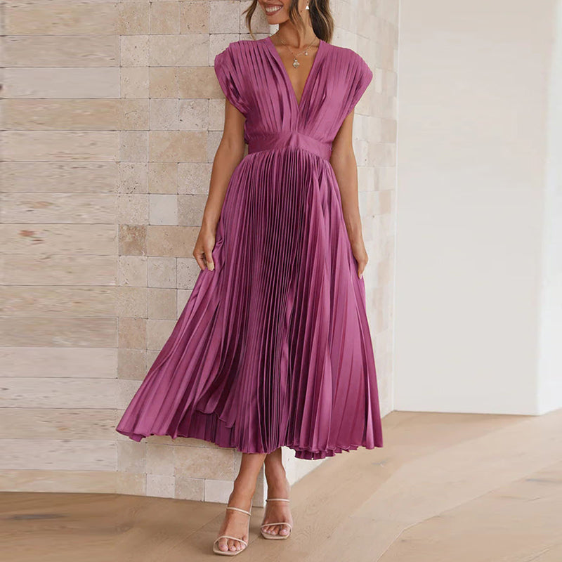 Kylee | Midi Dress with Pleated Midi Skirt and V-Neck