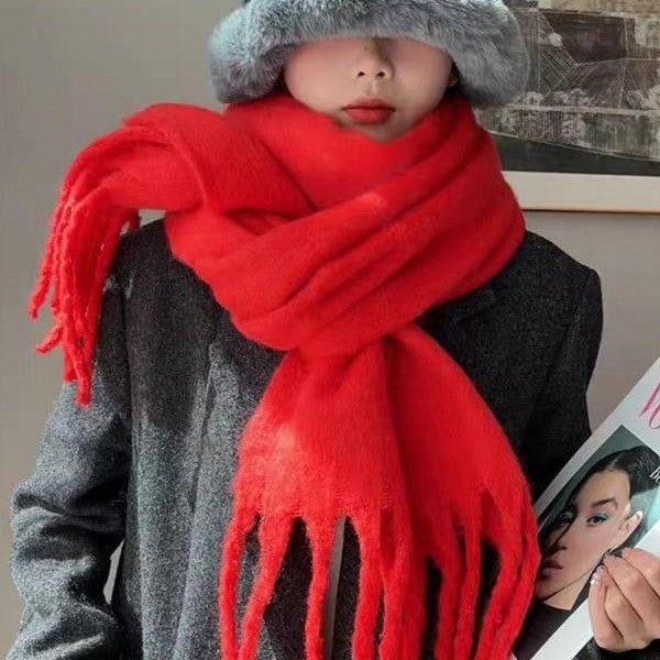 Taylar | Fringe Scarf